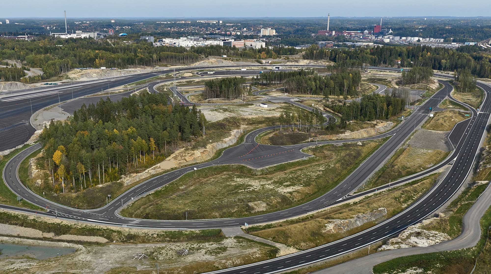 SCANIA OPENS SEK 975M R&D TESTING GROUND